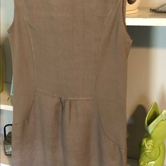 ITALIAN LINEN DRESS FROM MILAN. TAUPE COLOR & IN EUC! ACTUALLY BOUGHT IN MILAN!! - Picture 2 of 8